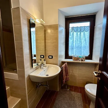 Casa Con Vista * Rocca di Mezzo